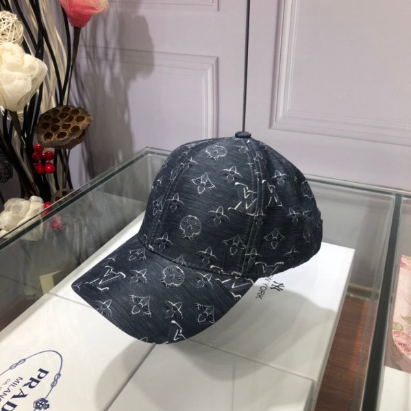 Louis Vuitton Best Cap Men’s baseball Hats Dola Louis Vuitton 15997